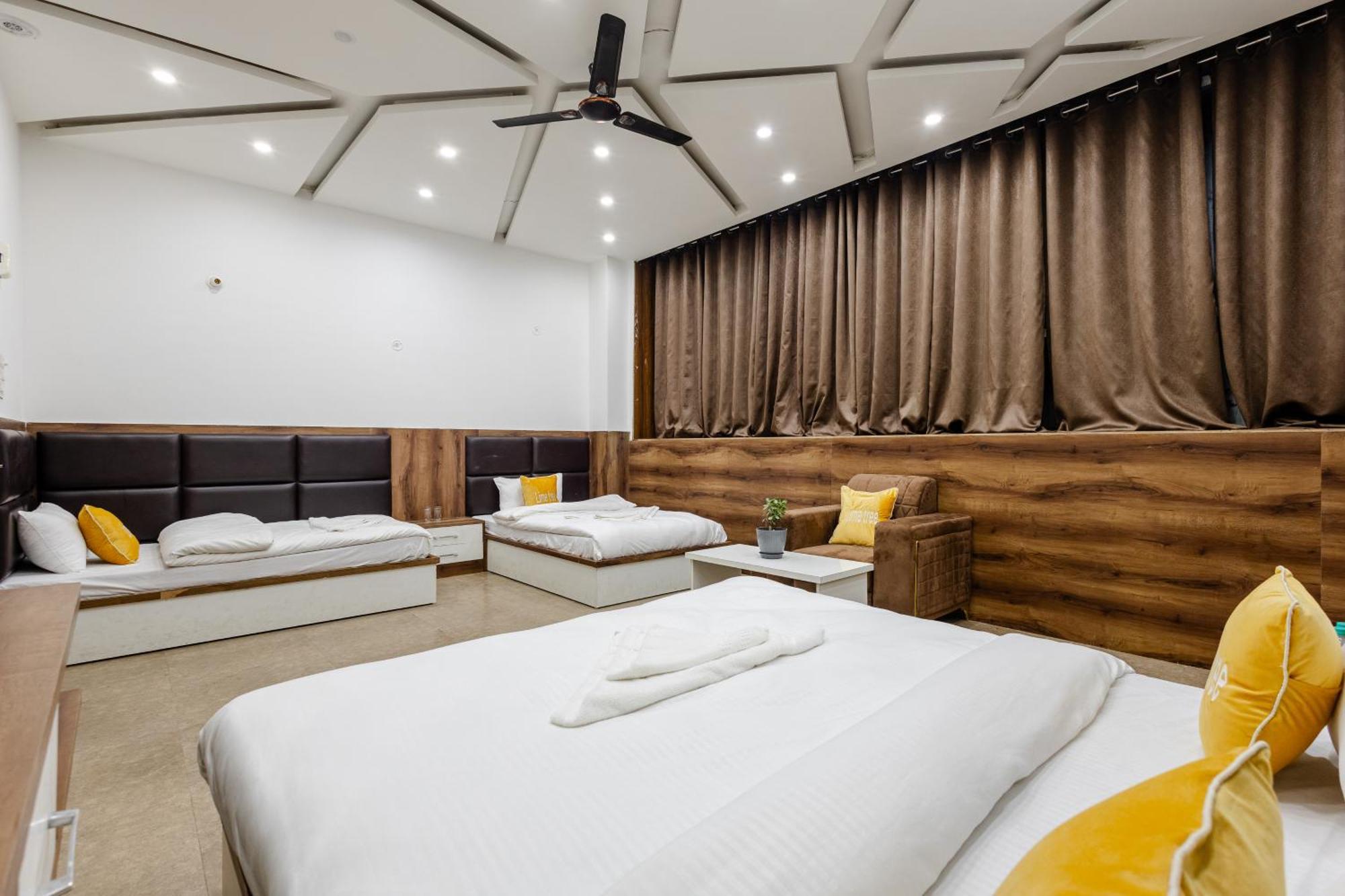 Lime Tree Hotel And Banquet Вриндавана Экстерьер фото